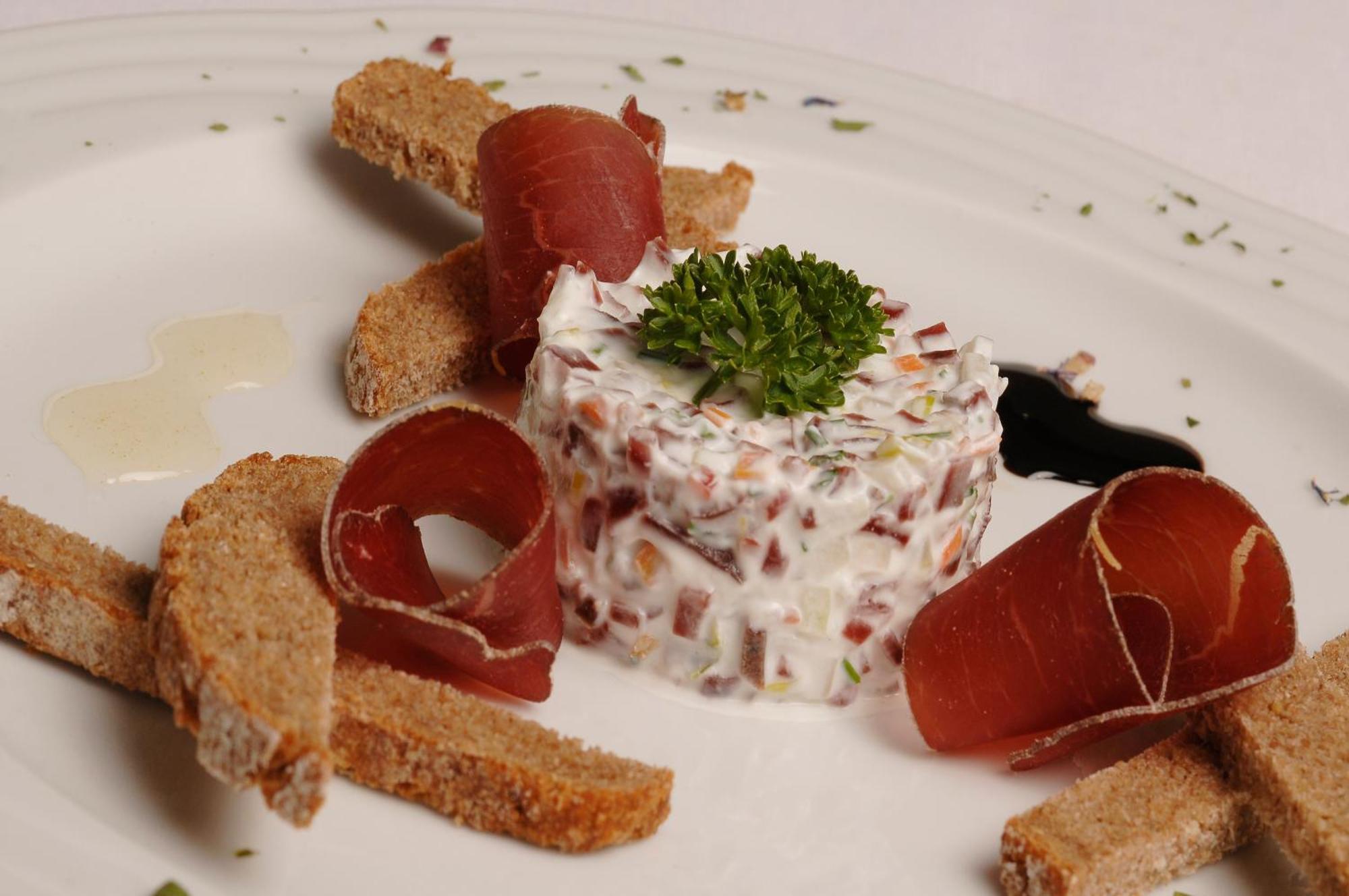 Hotel Restaurant Alpenblick Ernen Eksteriør billede