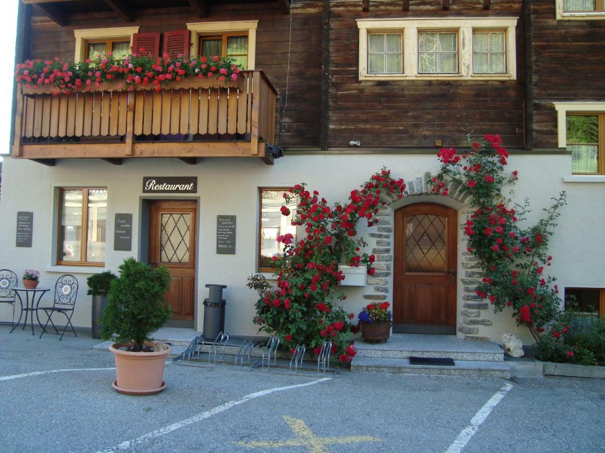 Hotel Restaurant Alpenblick Ernen Eksteriør billede
